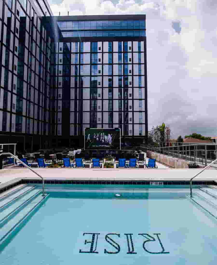 Courtyard Swimming Pool at Rise at Riverfront Crossings